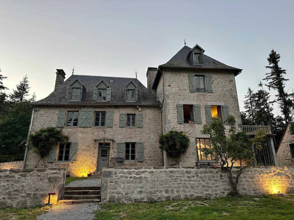 Le Manoir Du Rigouneix Au Coeur De La Nature, Calme-Sauna-Diner Maison Saint-Angel  Экстерьер фото
